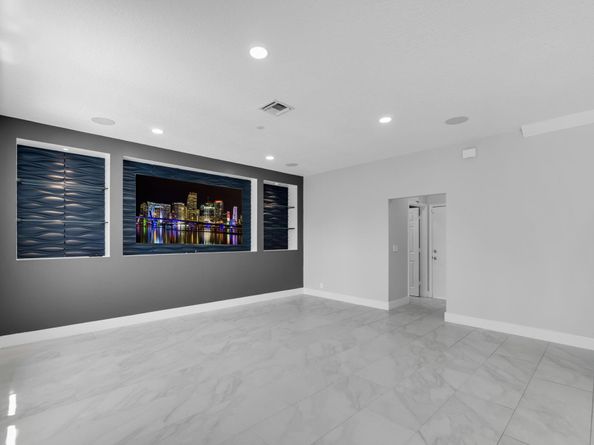 9192 Picot Ct, Boynton Beach FL 33472