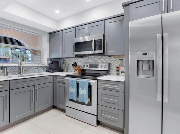 1839 SE 4th St 1839, Pompano Beach FL 33060