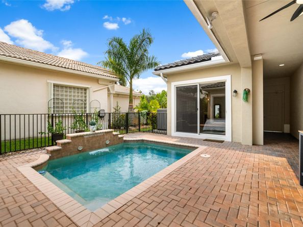 7284 NW 116th Way, Parkland FL 33076