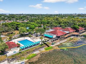 Undisclosed Address #RX-11117965, Oakland Park FL 33309