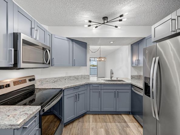 Undisclosed Address #RX-11117965, Oakland Park FL 33309