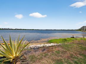 Undisclosed Address #RX-11117965, Oakland Park FL 33309