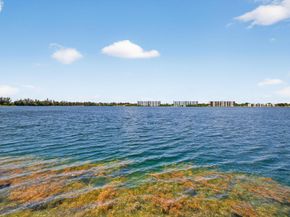 Undisclosed Address #RX-11117965, Oakland Park FL 33309