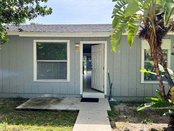 332 Fleming Avenue, Greenacres FL 33463