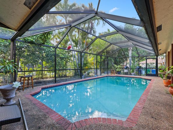 5172 NW 84th Road, Coral Springs FL 33067
