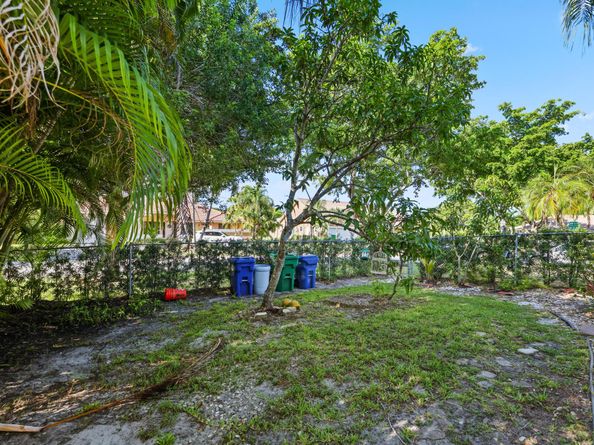 5172 NW 84th Road, Coral Springs FL 33067