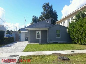1141 SE 4th Avenue