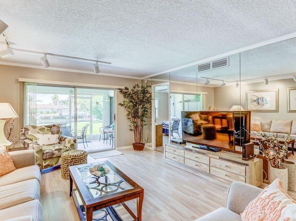 1160 Sugar Sands Boulevard 403 1st Fl, Singer Island FL 33404