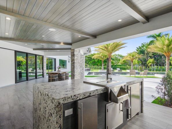 15945 Weatherly Road, Wellington FL 33414