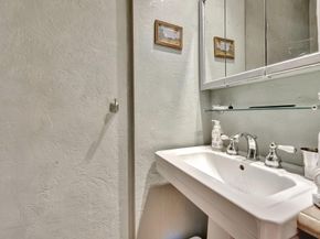 1401-1403 NE 13th St, Fort Lauderdale FL 33304