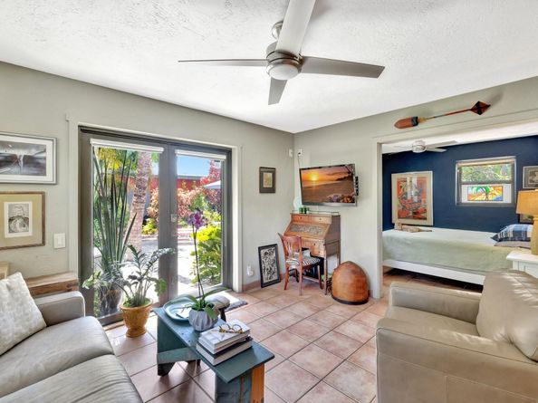 1401-1403 NE 13th St, Fort Lauderdale FL 33304