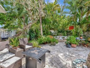 1401-1403 NE 13th St, Fort Lauderdale FL 33304