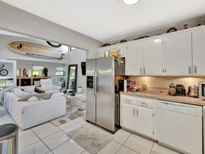 1401-1403 NE 13th St, Fort Lauderdale FL 33304