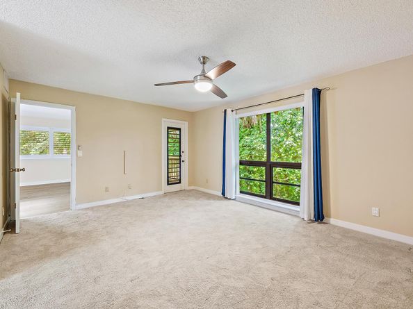 227 Brackenwood Terrace, Palm Beach Gardens FL 33418