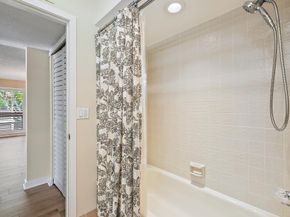 227 Brackenwood Terrace, Palm Beach Gardens FL 33418