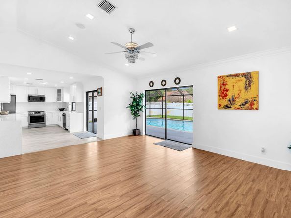 1288 NW 112th Way, Coral Springs FL 33071