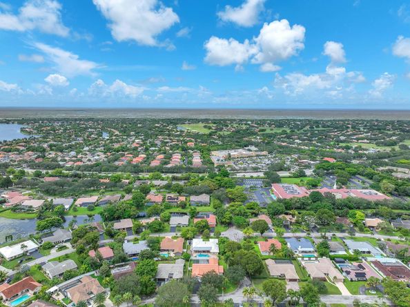 1288 NW 112th Way, Coral Springs FL 33071