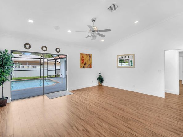 1288 NW 112th Way, Coral Springs FL 33071