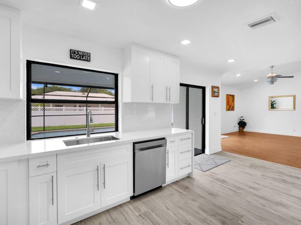1288 NW 112th Way, Coral Springs FL 33071