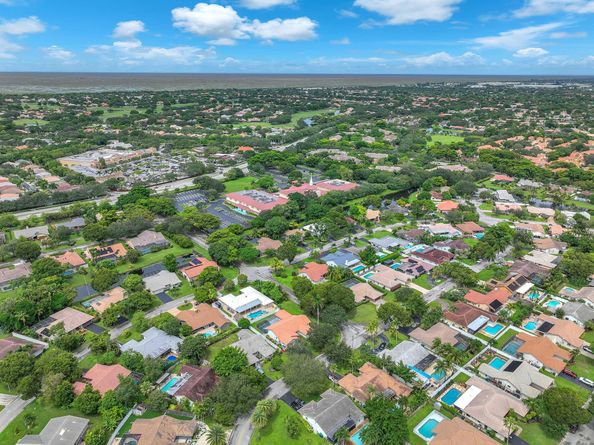 1288 NW 112th Way, Coral Springs FL 33071