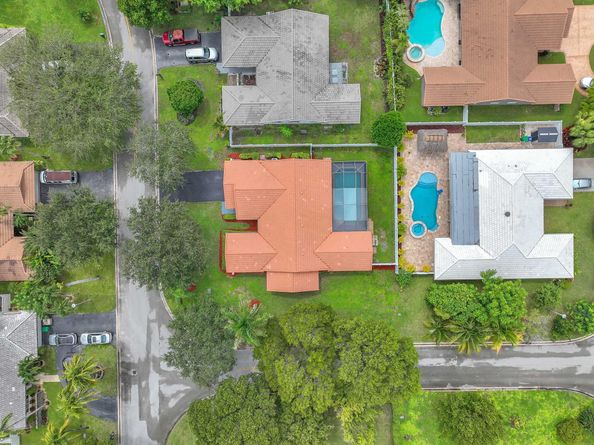 1288 NW 112th Way, Coral Springs FL 33071