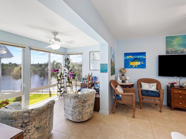 7 Colonial Club Drive 300, Boynton Beach FL 33435