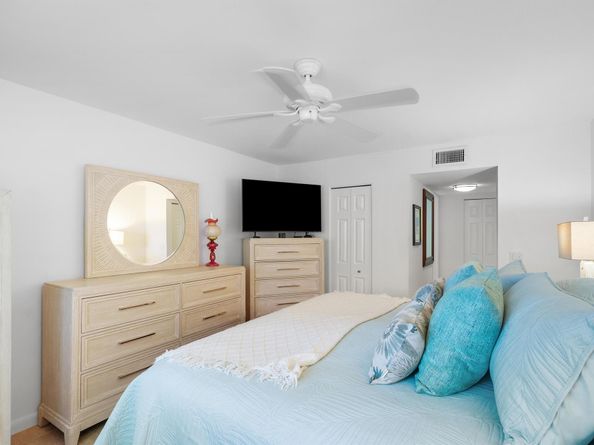 7 Colonial Club Drive 300, Boynton Beach FL 33435