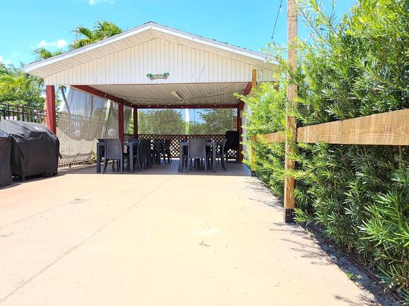 4299 NW 16th Street 303, Lauderhill FL 33313