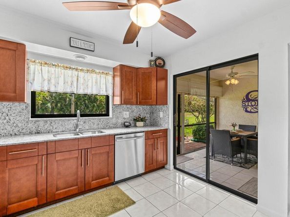 4260 Mango Tree Court B, Boynton Beach FL 33436