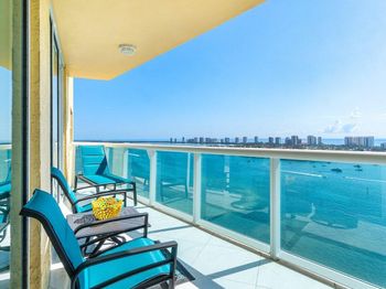 2640 Lake Shore Drive