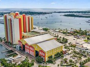 2640 Lake Shore Drive 2307, Riviera Beach FL 33404