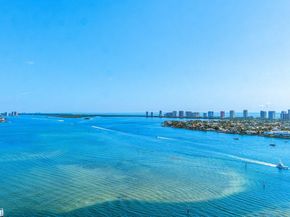 2640 Lake Shore Drive 2307, Riviera Beach FL 33404