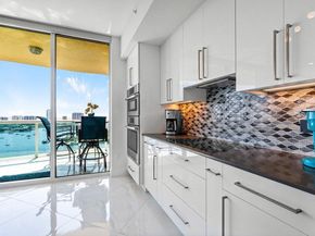 2640 Lake Shore Drive 2307, Riviera Beach FL 33404