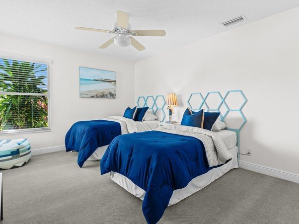 6689 Eastpointe Pines Street, Palm Beach Gardens FL 33418