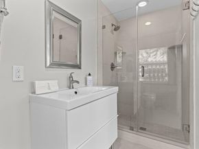6689 Eastpointe Pines Street, Palm Beach Gardens FL 33418