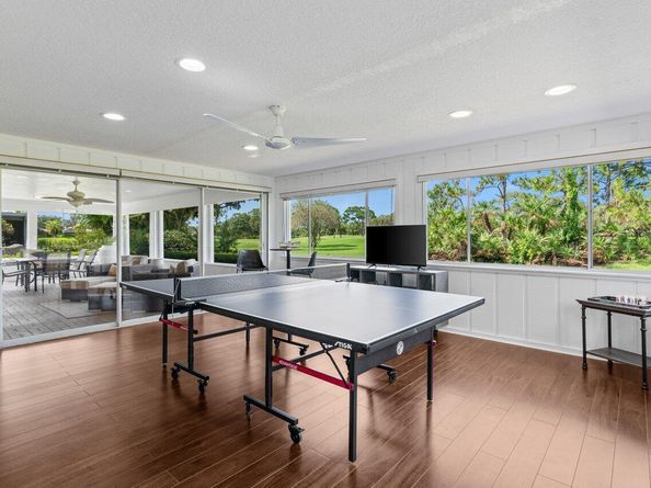 6689 Eastpointe Pines Street, Palm Beach Gardens FL 33418