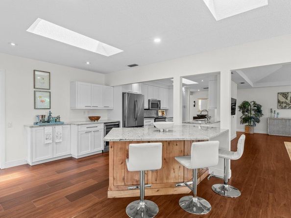 6689 Eastpointe Pines Street, Palm Beach Gardens FL 33418