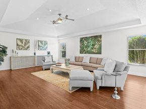 6689 Eastpointe Pines Street, Palm Beach Gardens FL 33418