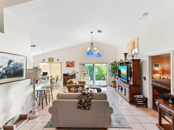 2235 Soundings Court, Greenacres FL 33413