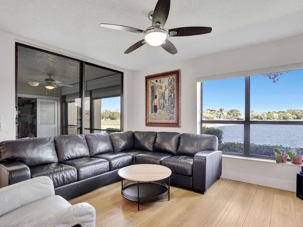 2850 Carambola Circle S 19121, Coconut Creek FL 33066