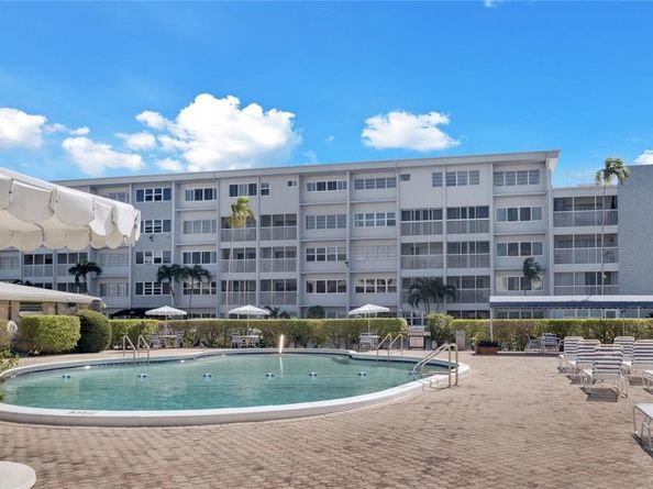 330 SE 2nd St F104, Hallandale Beach FL 33009