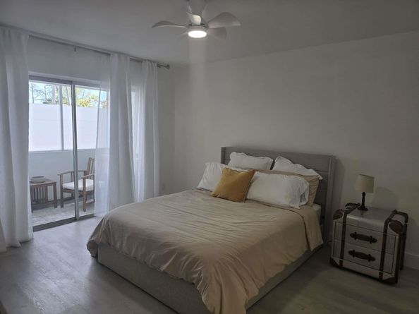 330 SE 2nd St F104, Hallandale Beach FL 33009