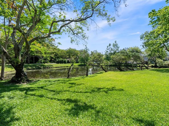 9804 NW 1st Ct 9804, Plantation FL 33324