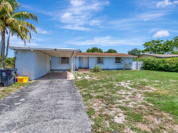 3935 Chickasha Road, Atlantis FL 33462