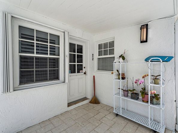 218 Avila Road, West Palm Beach FL 33405