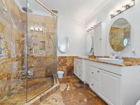 218 Avila Road, West Palm Beach FL 33405
