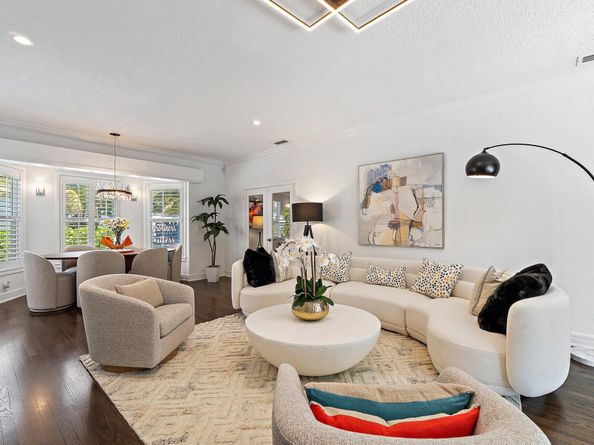 218 Avila Road, West Palm Beach FL 33405