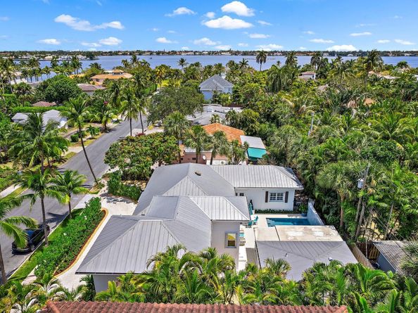 218 Avila Road, West Palm Beach FL 33405