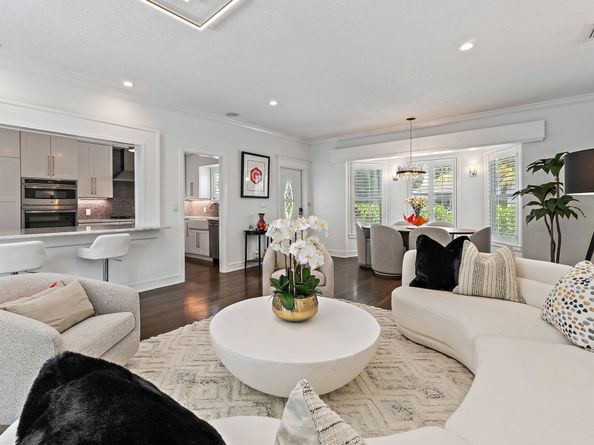 218 Avila Road, West Palm Beach FL 33405