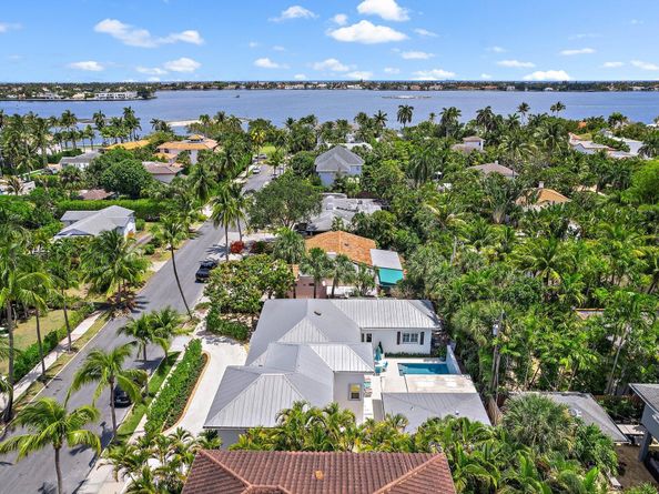 218 Avila Road, West Palm Beach FL 33405